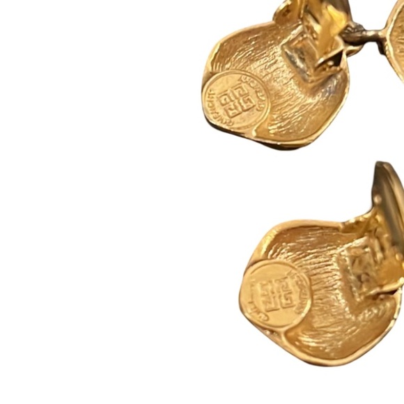 Vintage Givenchy Gold Plated Irregular Door Knocker Drop Logo Clip Earring - Picture 11 of 11